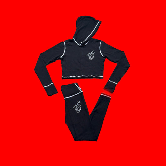 “4 Certain” Women’s Set